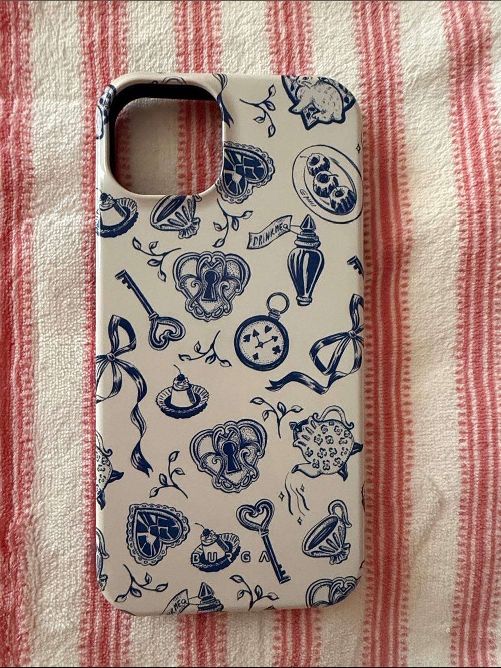 Blue & White Vintage Motif Phone Case - Unbranded
